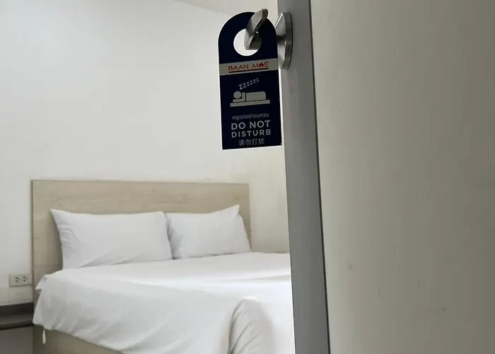 Baan Mae Suvarnabhumi Airport Apartment *