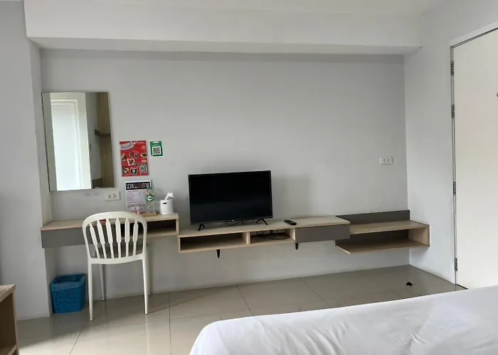 Apartment Baan Mae Suvarnabhumi Airport Bangkok