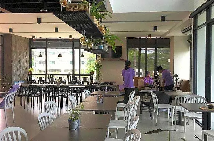 Baan Mae Suvarnabhumi Airport Apartment *